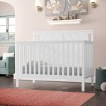 Tempat Tidur Bayi Kayu Haman